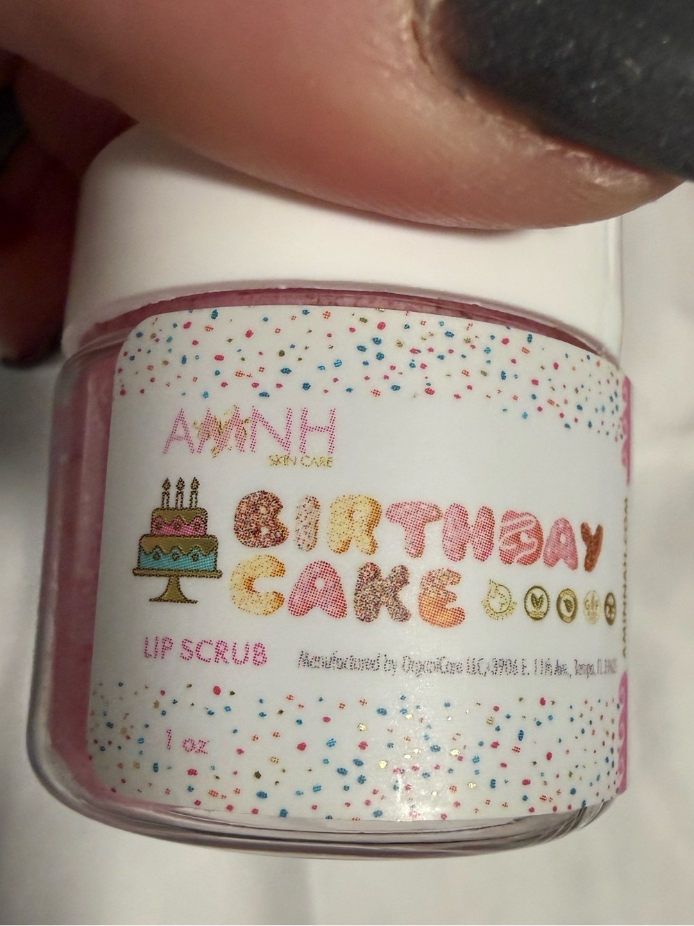 Aminnah Birthday Cake Lip Scrub! Smells just like it!! NEW